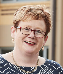 Dr Michelle Cotter